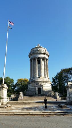 Soldiers' and Sailors' Monument