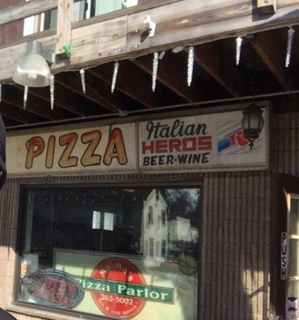 Ma-Ma's Pizza Parlor