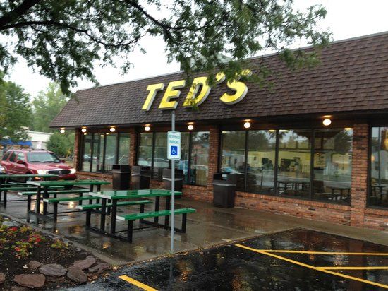 Ted's Jumbo Red Hots