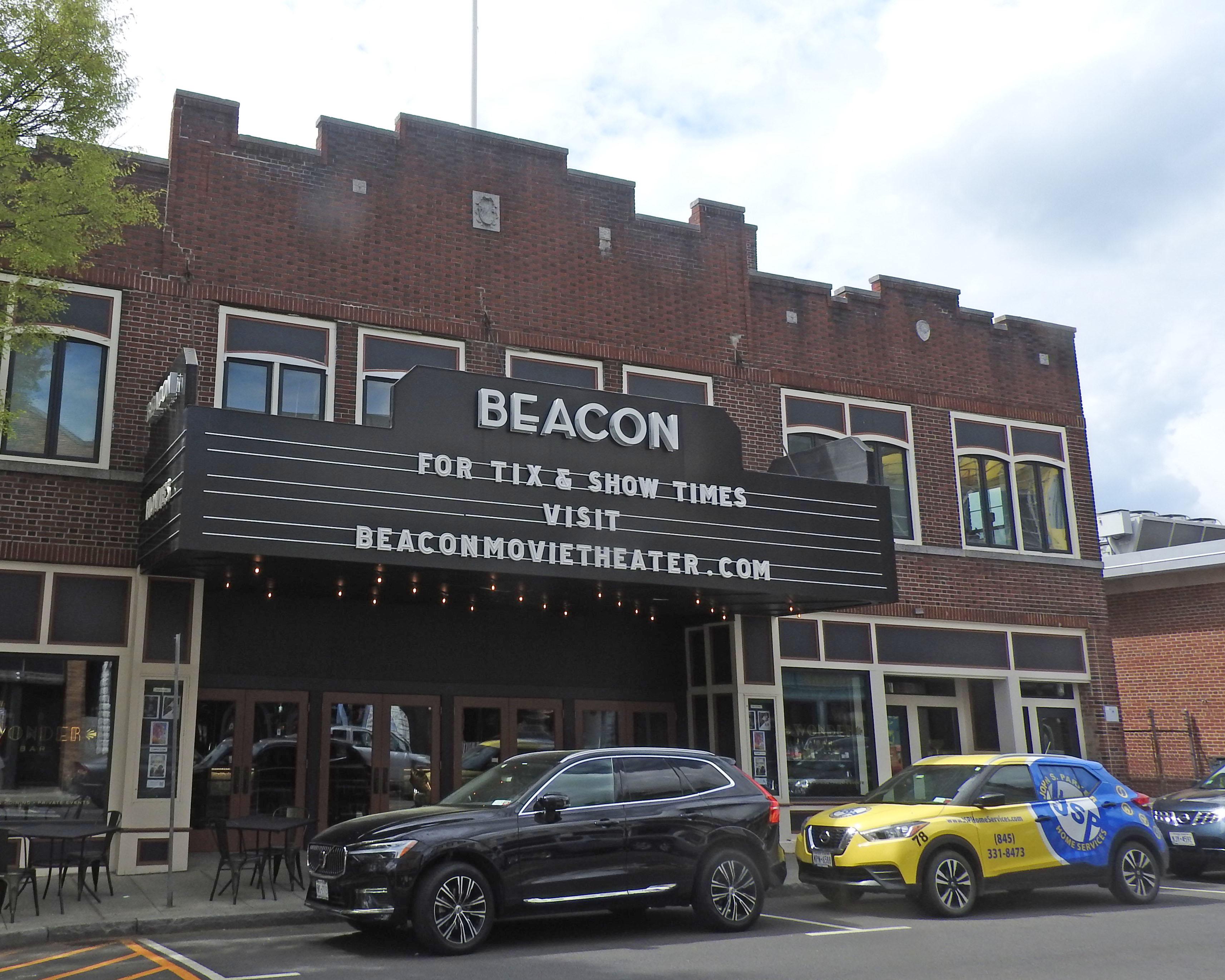 Story Screen Cinema