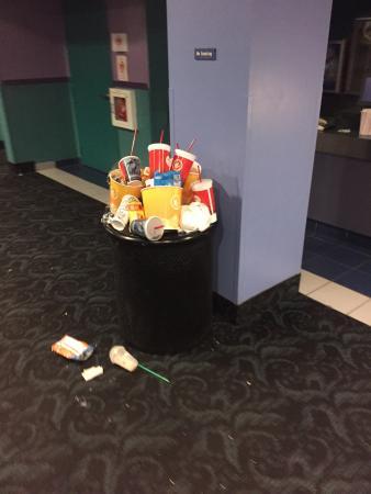 Regal Cinema Crossgates Mall 18