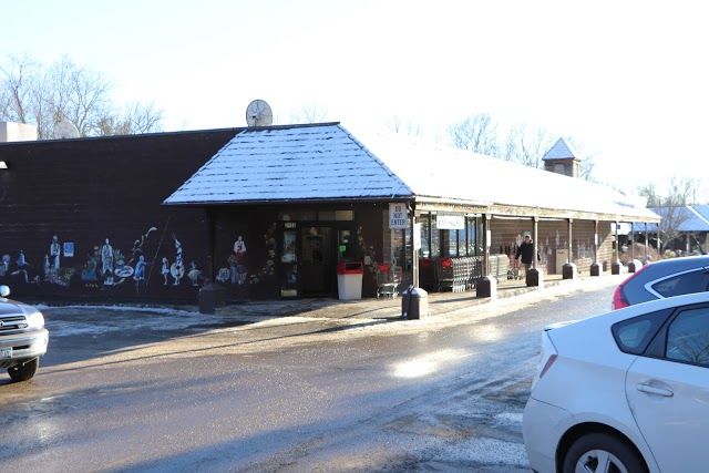 Emmanuel's Market Place