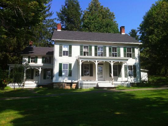 The Den of Marbletown