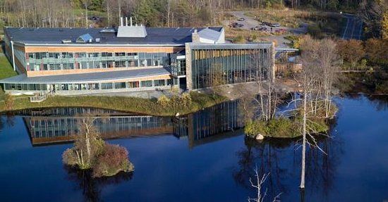 Cornell Lab of Ornithology